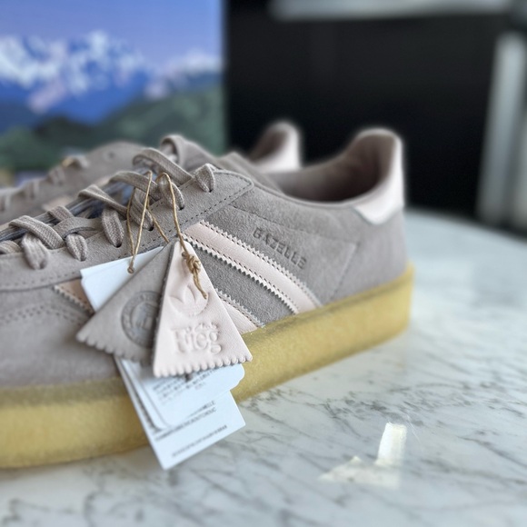 M 10.5 Ronnie Fieg x Clarks x 8th St Adidas Gazelle - Picture 12 of 15